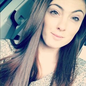 Meet your Posher, Kendra